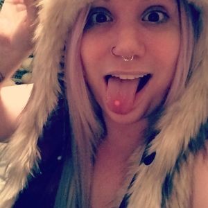 Meet your Posher, Hailey